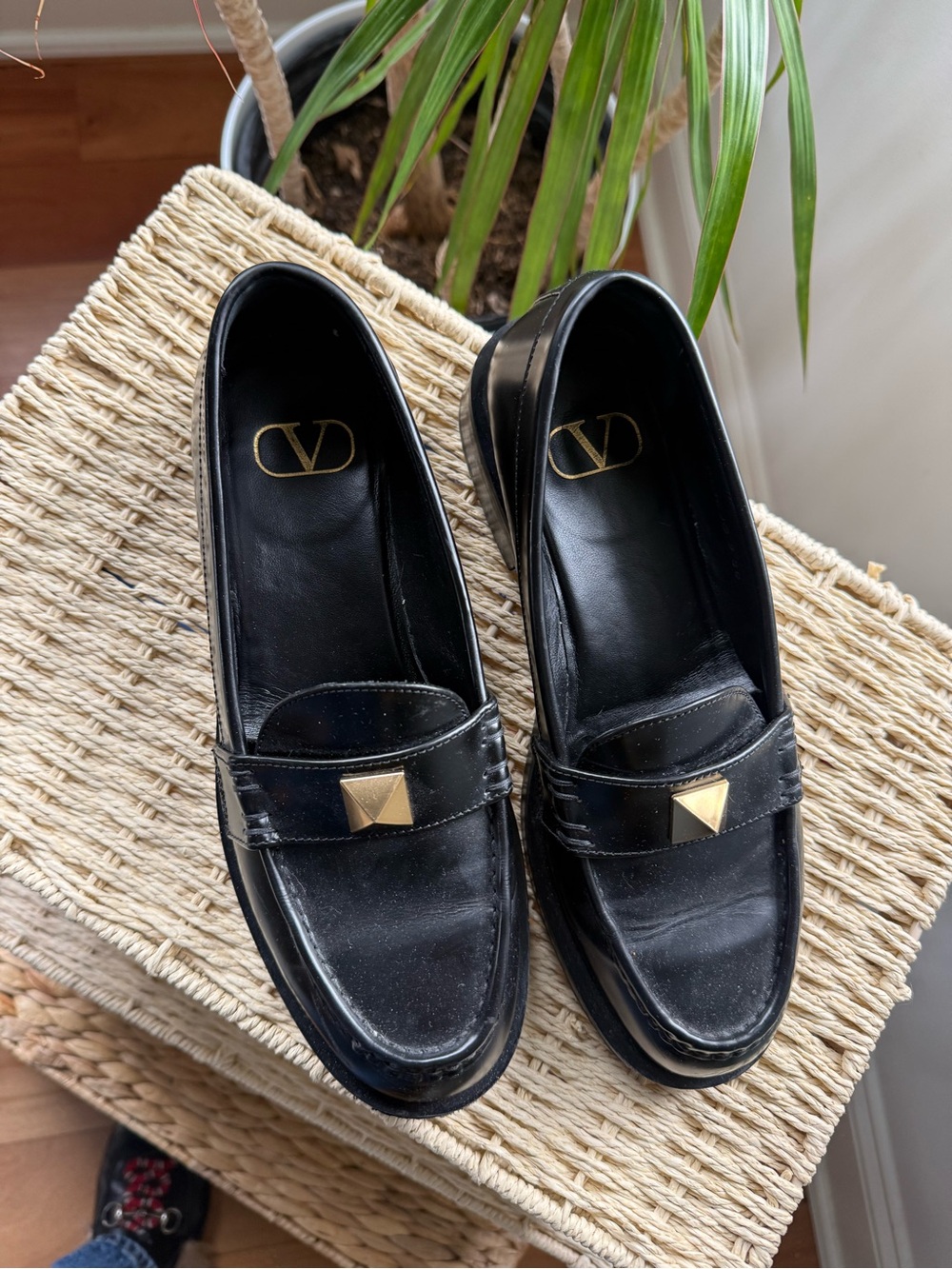 Valentino Garavani Black Leather Loafers with Gold Pyramid Stud - Picture 2 of 9